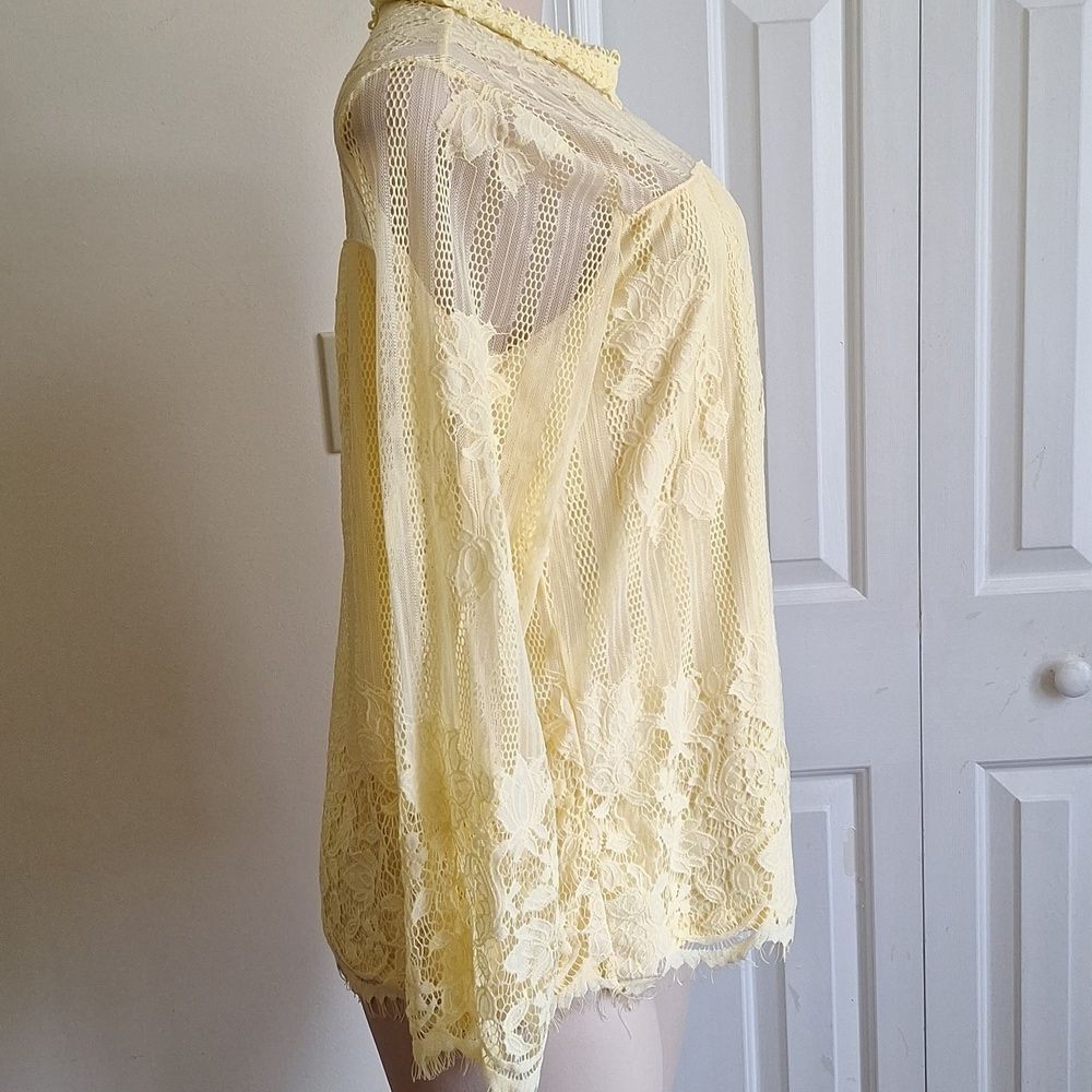 Ultra Pink Pastel Yellow Floral Lace Long Sleeve Blouse Mock Neck Size Large - Picture 3 of 7